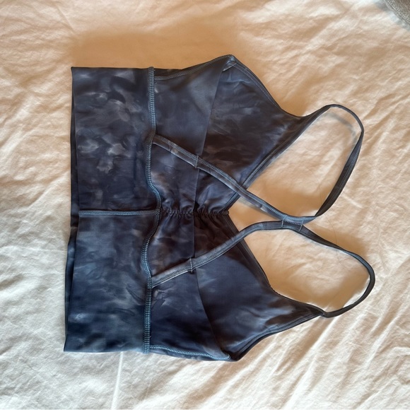 Gymshark sports bra - Picture 2 of 3